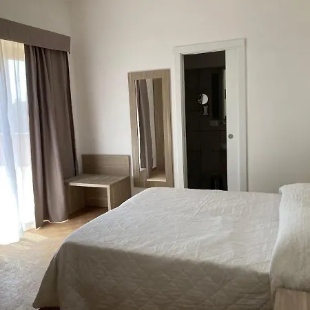 Nova Domus Aurelia Hotel