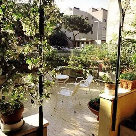 Hotel Nova Domus Aurelia 3*